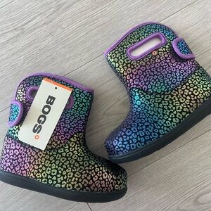 BNWT Bogs boots